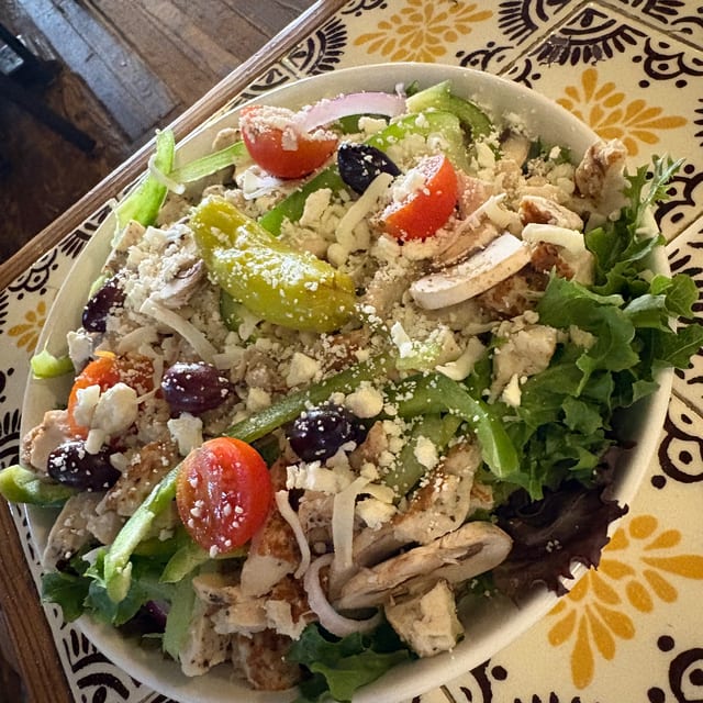 G's Salad.