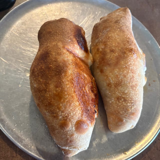 Pizza Roll (2 Pieces).