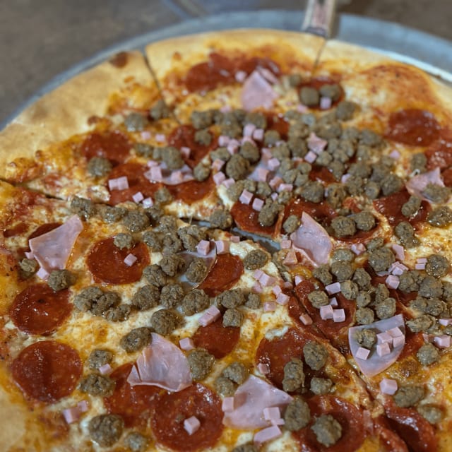 14" Meathead Pizza.