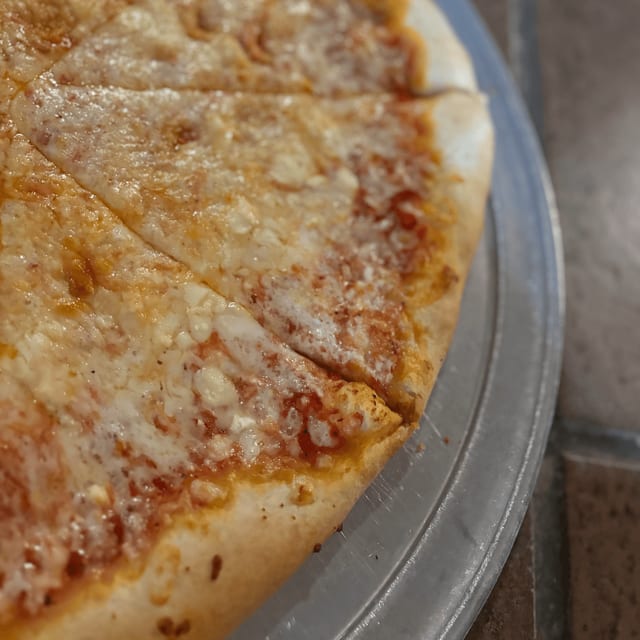 16" Cheese Pizza / Build your Own.